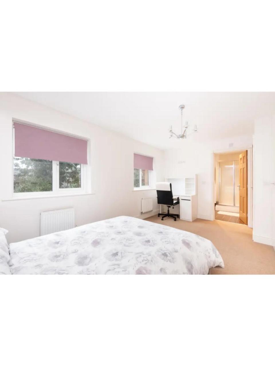 Spacious And Modern Townhouse I Pass The Keys York Exterior foto